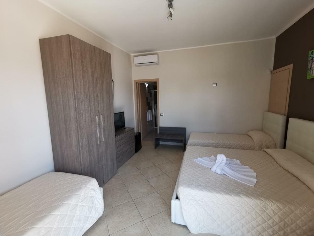 Samana B&B Con Spiaggia Privata A Пунта-Прошутто Екстер'єр фото