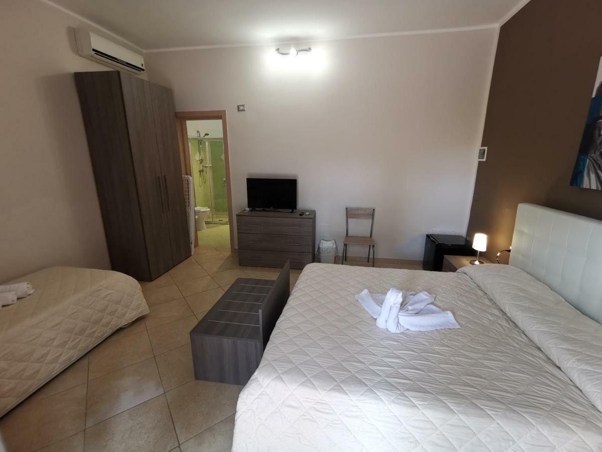 Samana B&B Con Spiaggia Privata A Пунта-Прошутто Екстер'єр фото